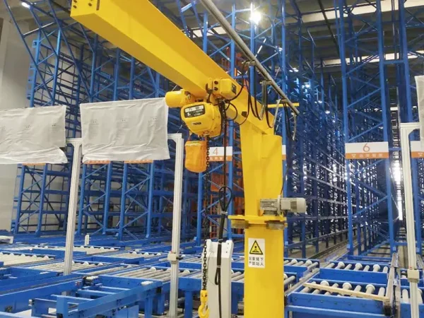 Cantilever crane